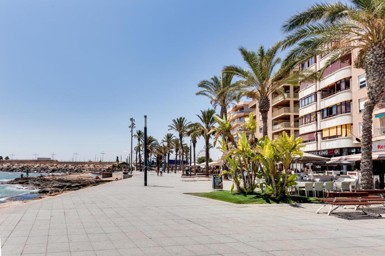 Arquitecto Larramendi Apartment Torrevieja Exterior photo